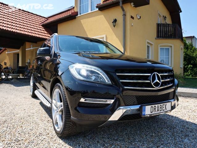 Mercedes Třída M